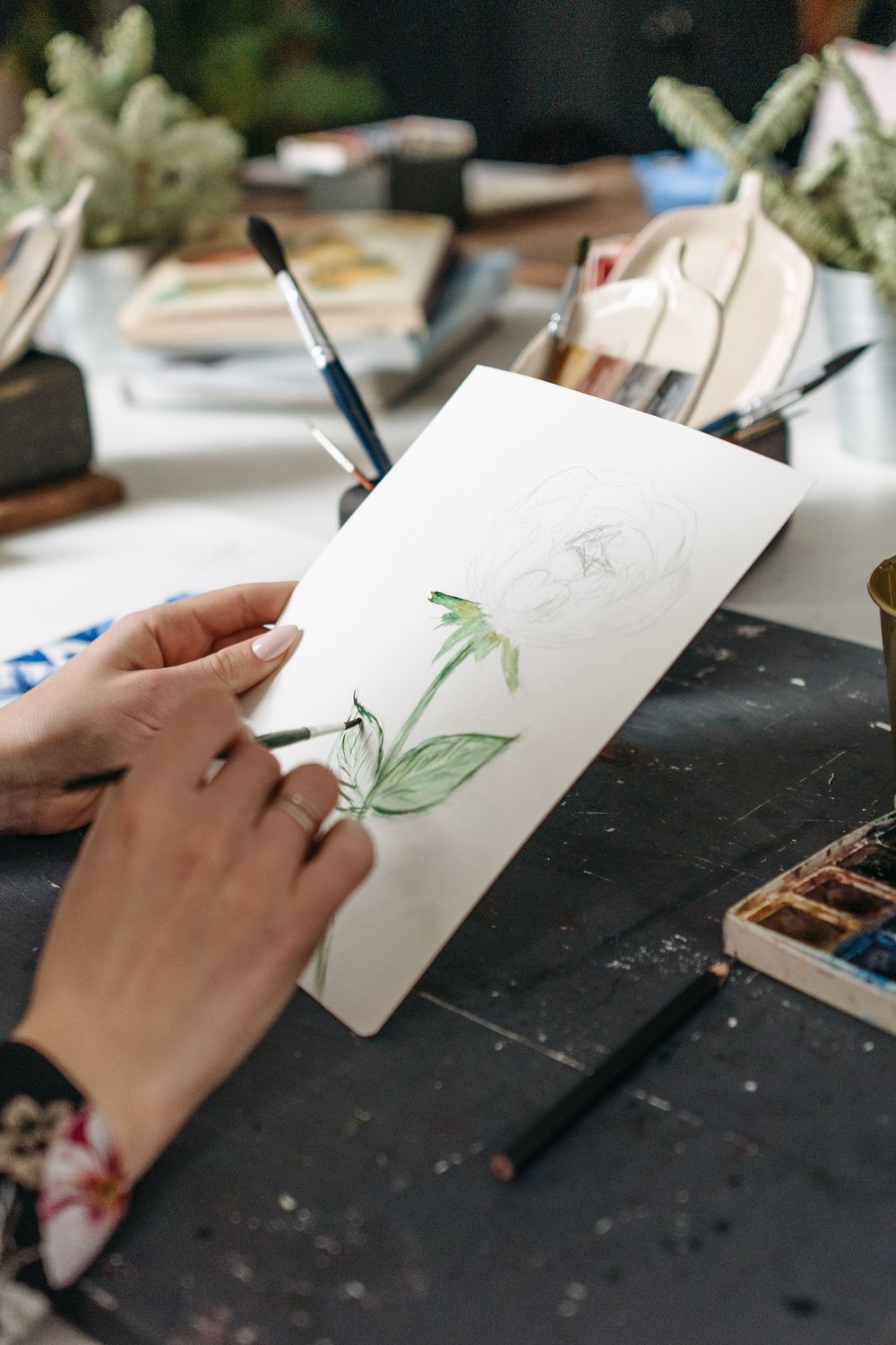 How to Color and Customize Your Paper Flowers - how to make paper flowers step by step