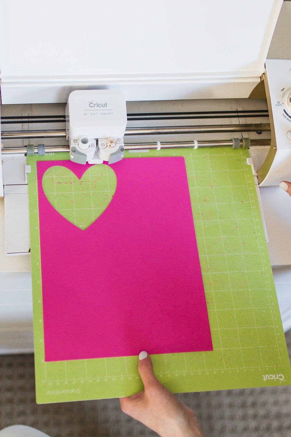 How to Make Paper Flowers Step by Step Using a Cricut - how to make paper flowers step by step