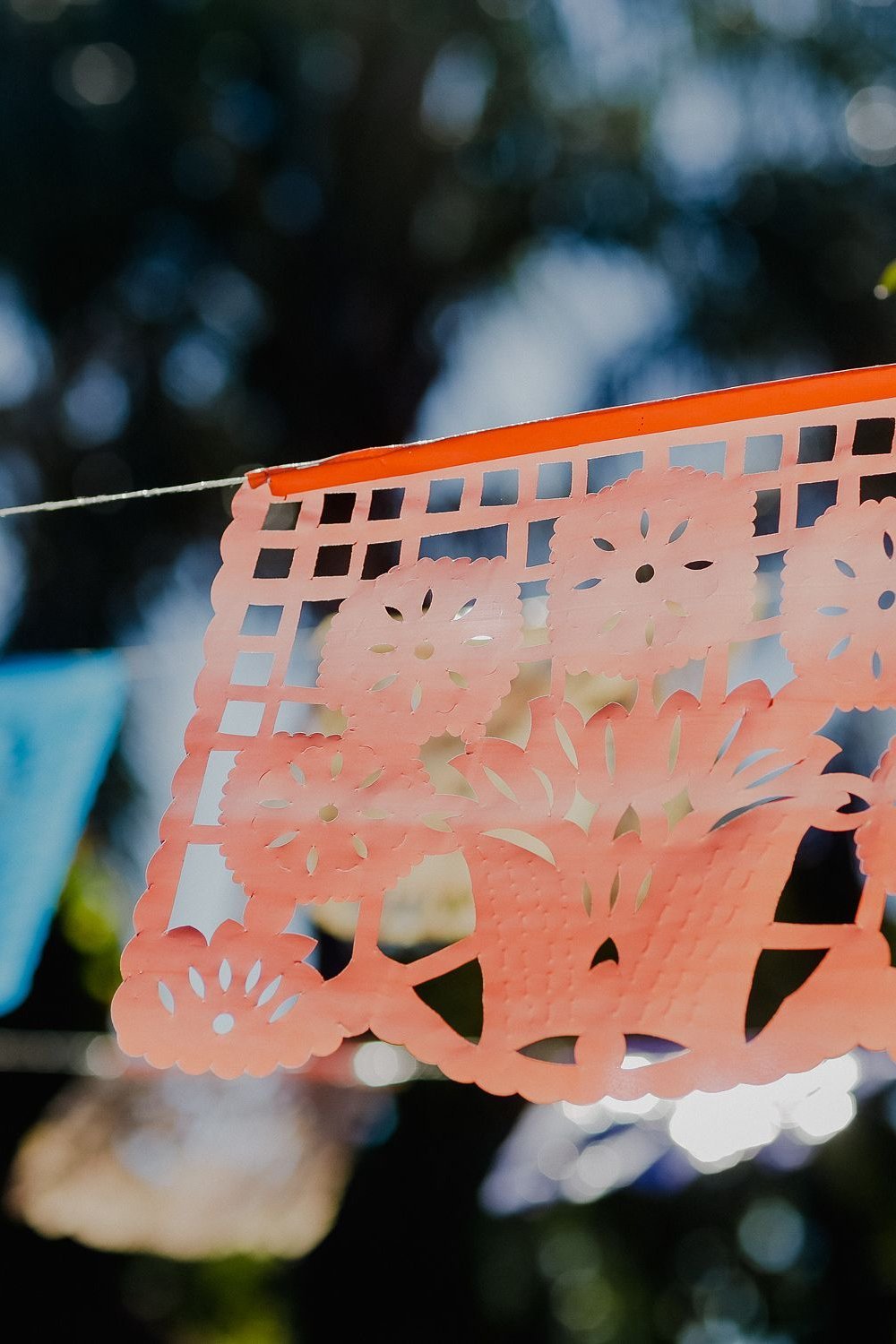 Mexican Paper Flowers (Papel Picado Style Flowers) - how to make paper flowers step by step