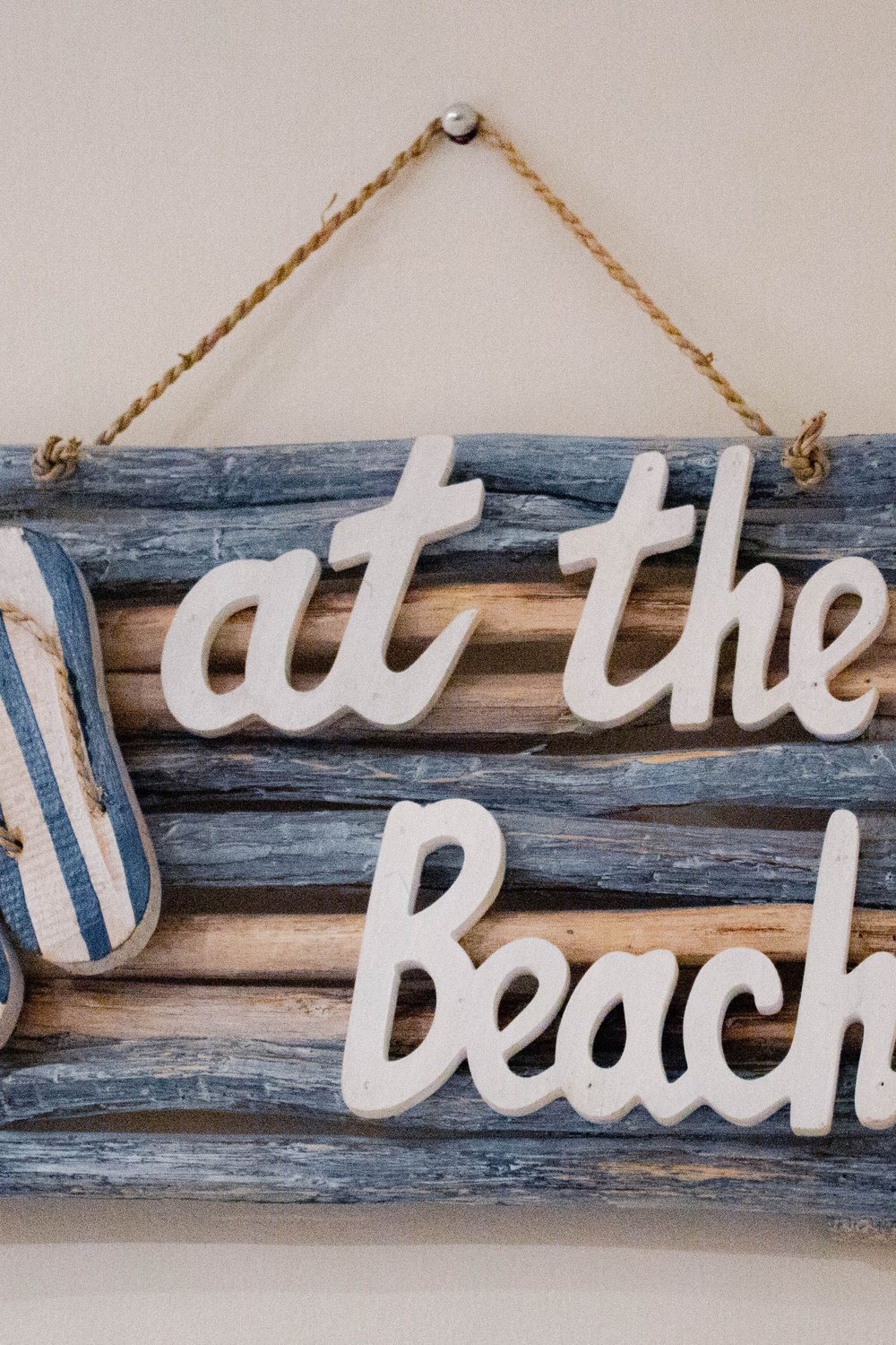 Sea Glass and Driftwood Coastal Suncatcher for a Relaxed Beach Vibe - suncatcher diy
