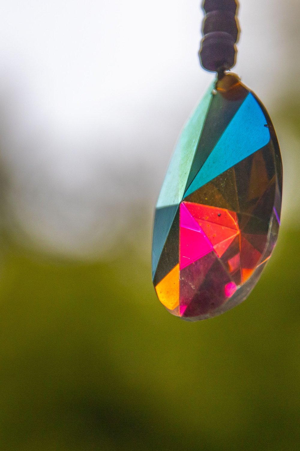 Suncatcher DIY with Crystal Beads and Wire Wrapping - suncatcher diy